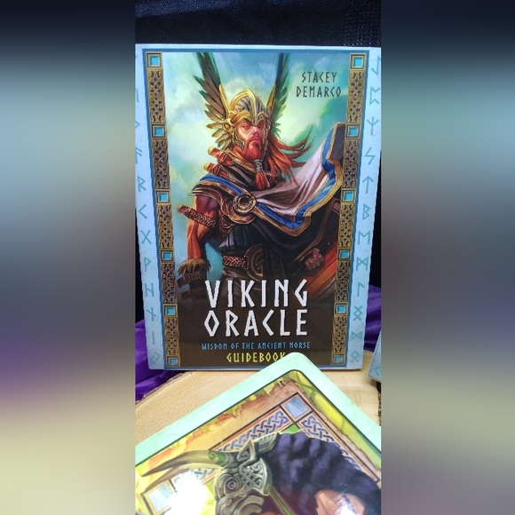 Viking Oracle Cards Stacey Demarco - Picture 3 of 5